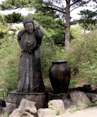 Besuche den botanischen Garten Hallim Park